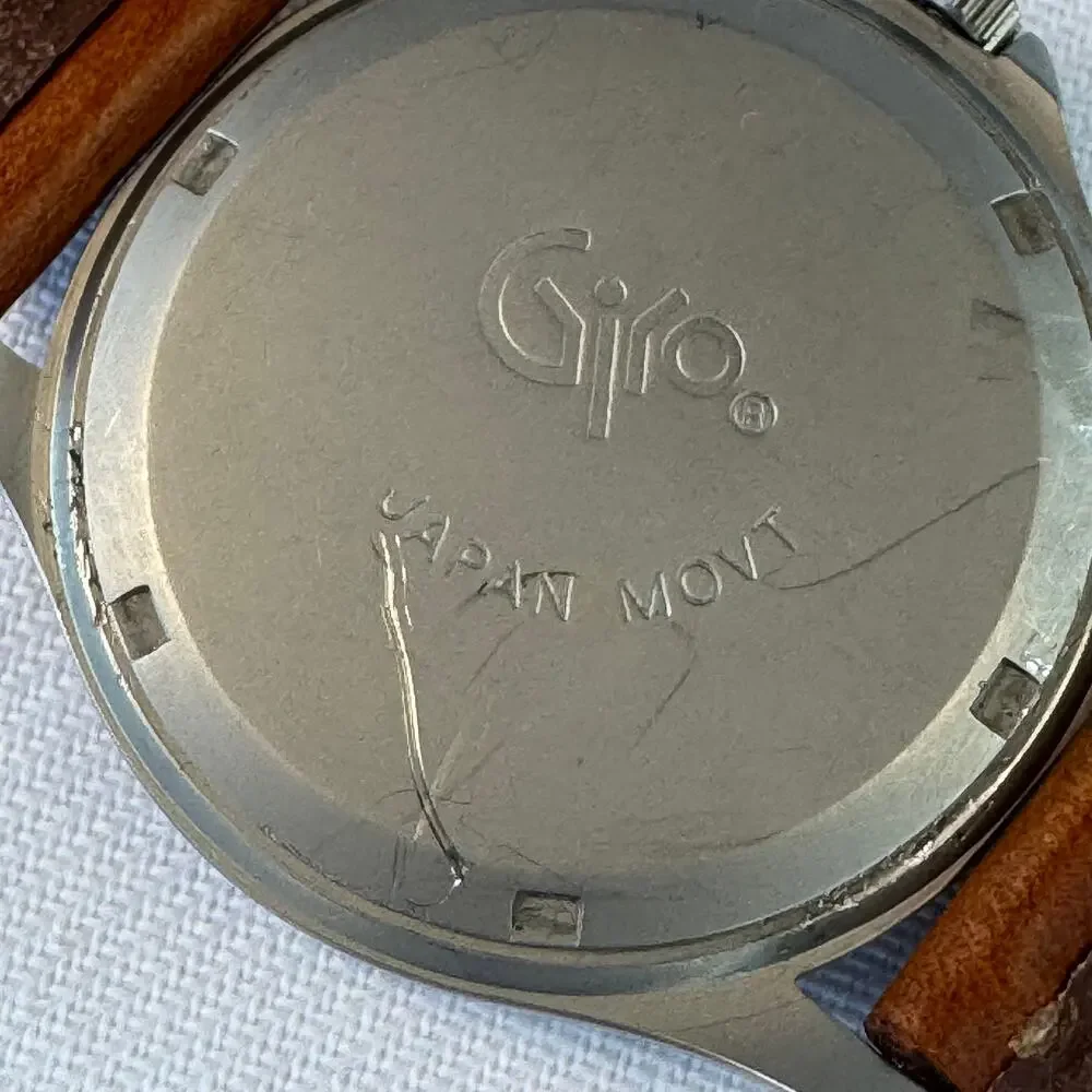 Giro Sport Design Promotional Quartz Watch Brown Leather Strap Runs